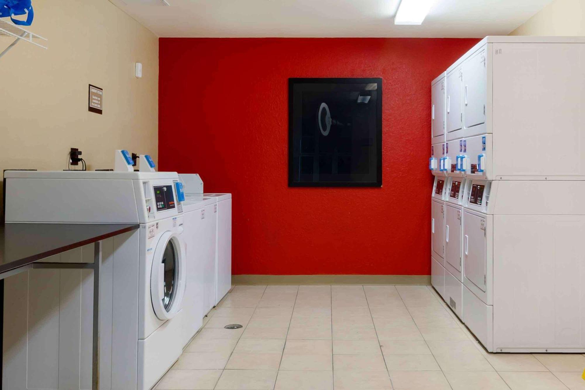 Extended Stay America Suites - Fort Lauderdale - Cypress Creek - Andrews Ave Oakland Park Exterior foto