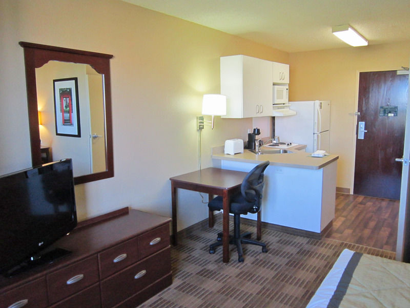 Extended Stay America Suites - Fort Lauderdale - Cypress Creek - Andrews Ave Oakland Park Exterior foto