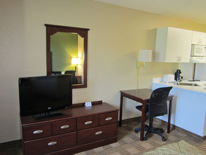 Extended Stay America Suites - Fort Lauderdale - Cypress Creek - Andrews Ave Oakland Park Exterior foto