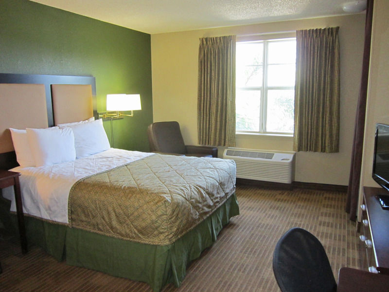Extended Stay America Suites - Fort Lauderdale - Cypress Creek - Andrews Ave Oakland Park Exterior foto